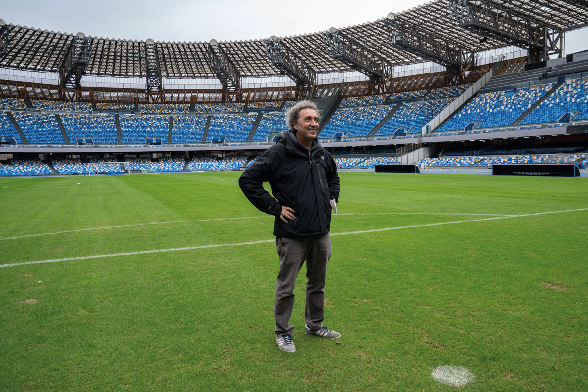 ‘Fue la mano de Dios’: Nápoles, Maradona y Paolo Sorrentino 