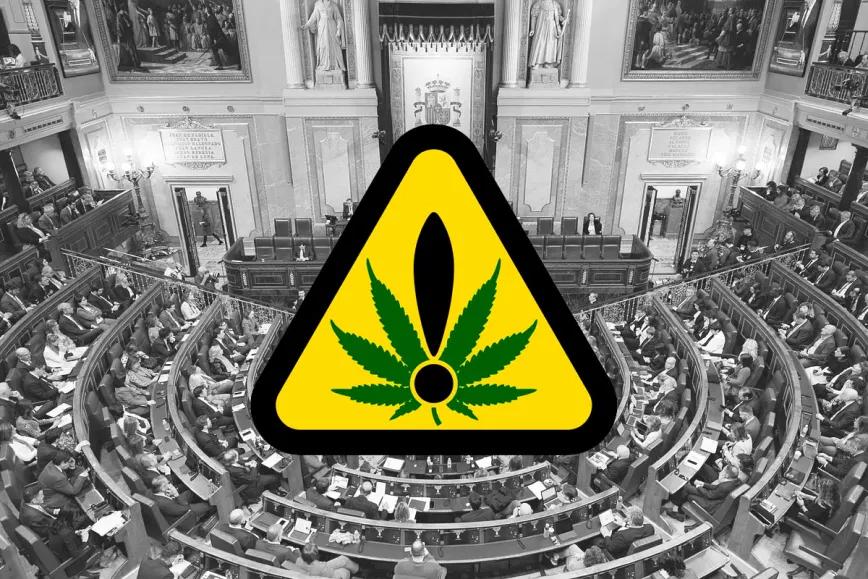 El Congreso aprobó una iniciativa para reducir el uso de cannabis