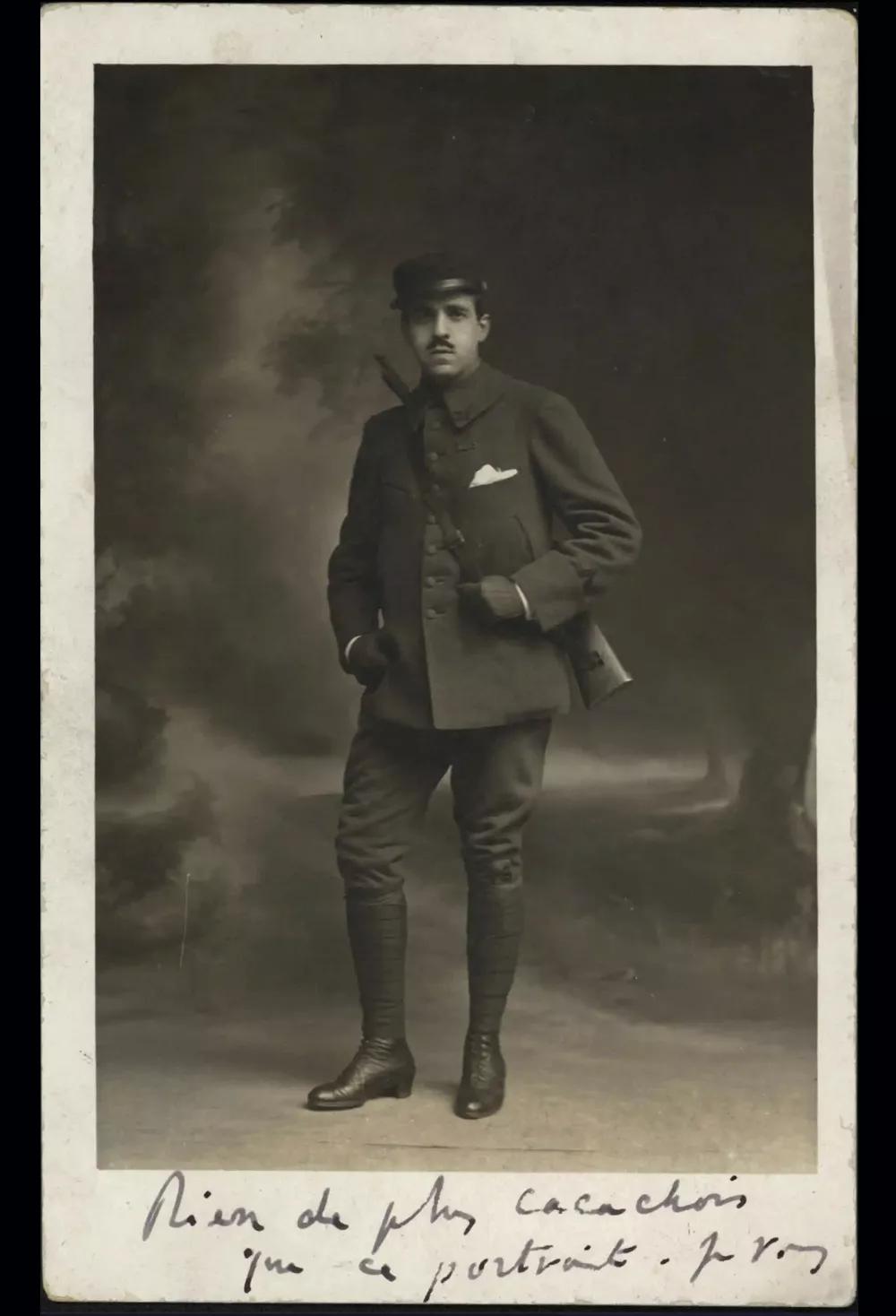 El compositor francés de origen venezolano Reynaldo Hahn, primero amante y más tarde amigo y confidente de Proust.